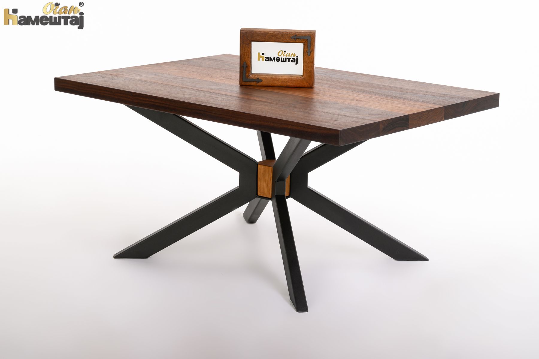 AMBOSS furniture - category stocici - artikal - Poluks club table
